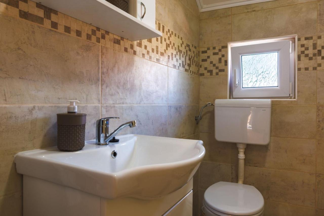 Apartmani Dordevic Golubac Luaran gambar