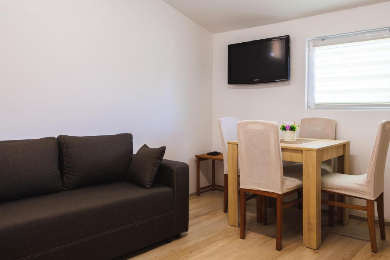 Apartmani Dordevic Golubac Luaran gambar
